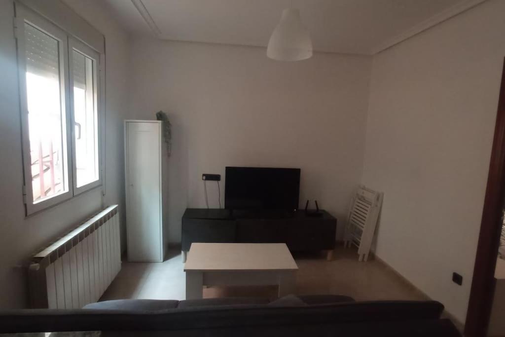 Piso Centrico En Casco Antiguo Apartment Леон Екстериор снимка